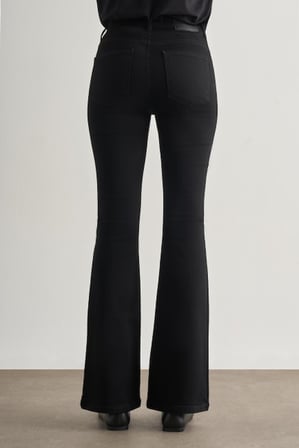 Mizalle Skinny Fit Siyah Denim Pantolon