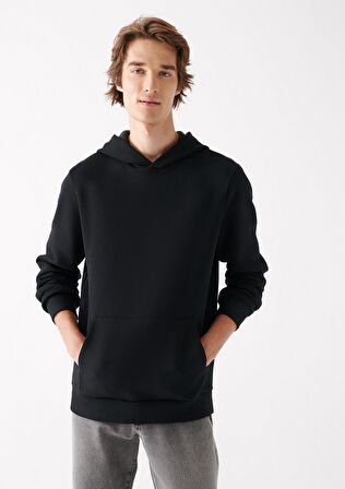 Mavi Kapüşonlu Siyah Sweatshirt 0610937-900