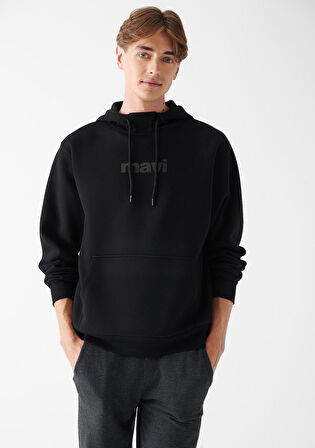 Mavi Baskılı Kapüşonlu Siyah Sweatshirt 0610960-900