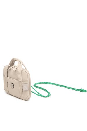 Mikro Poly Kumaş Askılı Mini Boy Kadın Cüzdanı 3346
