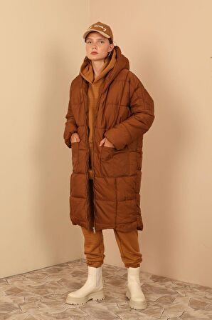 SASHA MODA MONT KAHVE STD - Kapitone Kumaş Uzun Kol Kalp Yaka Oversize/Salaş Kadın Mont