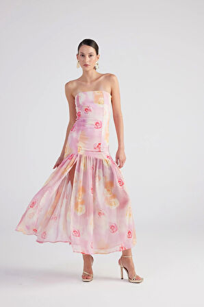 Gül Desenli Gipeli Yırtmaçlı Şifon Uzun Vivian Elbise Pembe