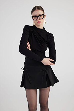 Kurdeleli Yüksek Bel Pilili Mini Elena Şort Etek Siyah