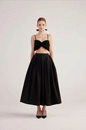 Kurdele Görünümlü Crop Jazmin Bluz Siyah