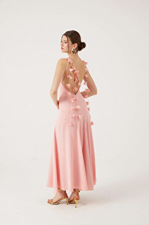 Askıları Yaprak Detaylı Uzun Raina Elbise Pembe