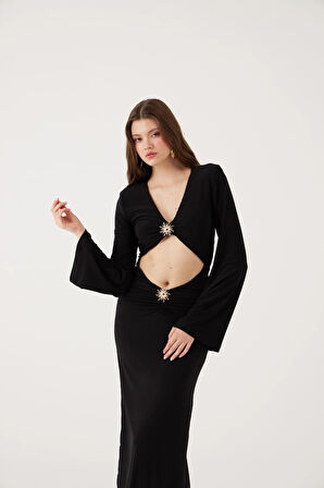 V Yaka Aksesuarlı Uzun Sunlit Elbise Siyah