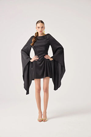 Sırtı Açık İspanyol Kol Saten Halle Elbise Siyah