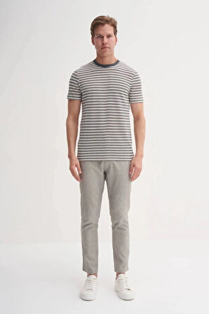 Cazador Bisiklet Yaka Slim Fit Jakarlı Çizgi Desenli Tişört