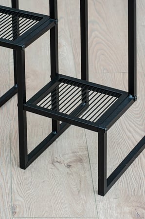 4 Katlı Kademeli Metal Çiçeklik, Modern Saksılık, Balkon ve Salon için Dekoratif Saksı Standı Siyah