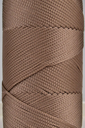 2 Mm - 200 gr Polyester Makrome Ipi Vizon 230 M Polyester Makrome Ip Supla Ip Ve Çanta Ipliği