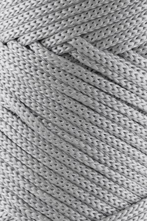 3 Mm - 250 gr Polyester Makrome Ipi Açık Gri 120 M Polyester Makrome Ip Supla Ip Ve Çanta Ipliği