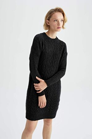 Regular Fit Bisiklet Yaka Örgü Desenli Mini Elbise