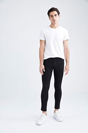 DeFacto Carlo Skinny Fit Ekstra Dar Kalıp Normal Bel Ekstra Dar Paça Jean Pantolon Y7497AZ22AUNM40