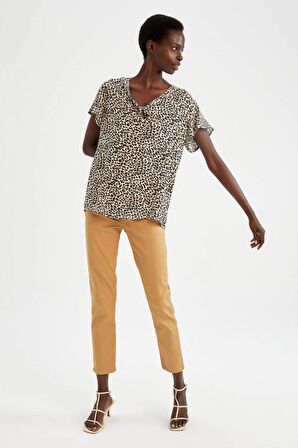Regular Fit V Yaka Kisa Kollu Kisa Kollu Bluz