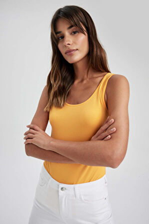 DeFacto Slim Fit Dar Kesim U Yaka Basic Düz Atlet I1059AZ23SMOG43