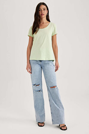 DeFacto Regular Fit Bisiklet Yaka Kısa Kollu %100 Pamuk Basic Düz Tişört K1508AZ23SMGN335