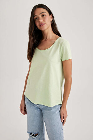 DeFacto Regular Fit Bisiklet Yaka Kısa Kollu %100 Pamuk Basic Düz Tişört K1508AZ23SMGN335