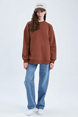 Oversize Fit Bisiklet Yaka Sweatshirt Y1346AZ22WNBN541