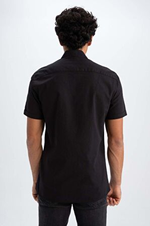 DeFacto Slim Fit Dar Kesim Basic Düz %100 Pamuk Kısa Kollu Siyah Gömlek R1706AZ23SMBK81