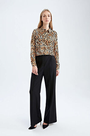 DeFacto Regular Fit Gömlek Yaka Uzun Kollu Gömlek I8266AZ23SPBN348