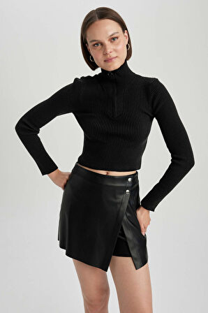 DeFacto Slim Fit Dik Yaka Yarım Fermuarlı Basic Kazak Z9241AZ23AUBK27