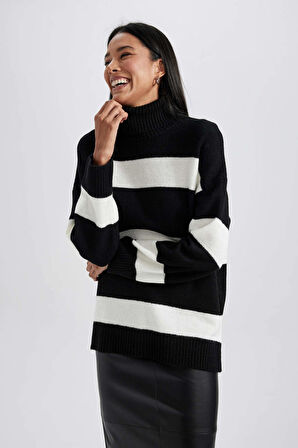 Relax Fit Çizgili Balıkçı Yaka Tunik