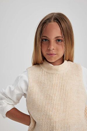 DeFacto Kız Çocuk Regular Fit Bisiklet Yaka Süveter A2894A823AUBG588