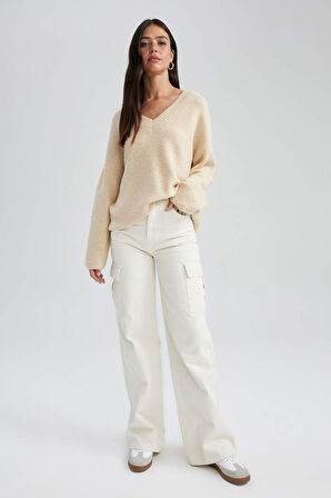 Oversize Fit V Yaka Kazak
