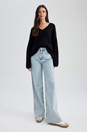 Oversize Fit V Yaka Kazak