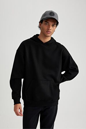 DeFacto Siyah Oversize Geniş Kalıp Kapüşonlu Kanguru Cepli Basic Düz Sweatshirt A4331AX23AUBK81