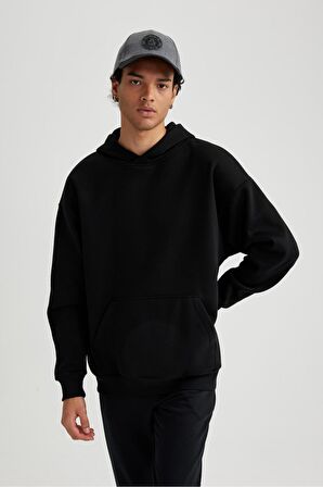 DeFacto Siyah Oversize Geniş Kalıp Kapüşonlu Kanguru Cepli Basic Düz Sweatshirt A4331AX23AUBK81