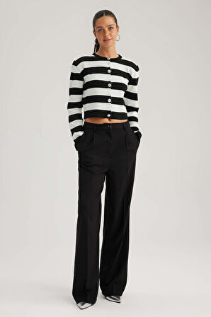 DeFacto Regular Fit Çizgili Bisiklet Yaka Pike Hırka A4881AX23WNBK27