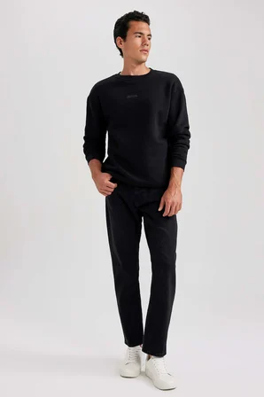 DeFacto Boxy Fit Bisiklet Yaka İçi Yumuşak Tüylü Baskılı Sweatshirt X8282AZ23AUBK81