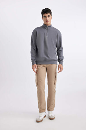 DeFacto Comfort Regular Fit Rahat Kalıp Fermuarlı Dik Yaka Basic Düz Sweatshirt X7405AZ24SPGR439