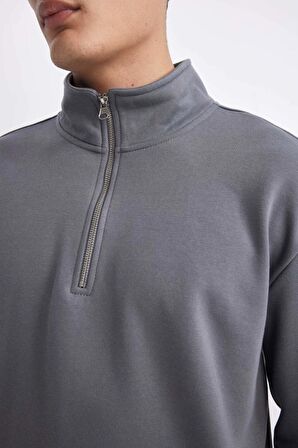 DeFacto Comfort Regular Fit Rahat Kalıp Fermuarlı Dik Yaka Basic Düz Sweatshirt X7405AZ24SPGR439