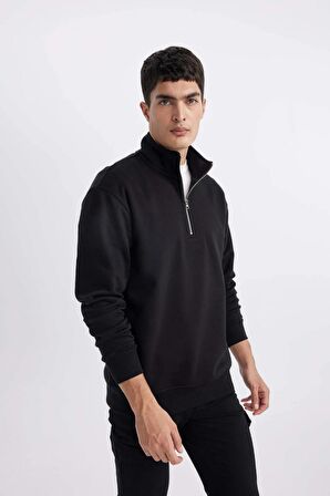 DeFacto Comfort Fit Dik Yaka Kalın Kumaş Sweatshirt X7405AZ24SPBK81