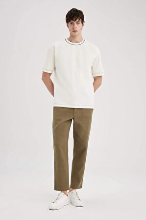 DeFacto Yazlık Jogger Pantolon Regular Fit Normal Kesim Keten Görünümlü Düz Paça Pamuklu Cepli B4138AX24SPKH436