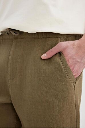 DeFacto Yazlık Jogger Pantolon Regular Fit Normal Kesim Keten Görünümlü Düz Paça Pamuklu Cepli B4138AX24SPKH436