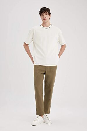 DeFacto Yazlık Jogger Pantolon Regular Fit Normal Kesim Keten Görünümlü Düz Paça Pamuklu Cepli B4138AX24SPKH436