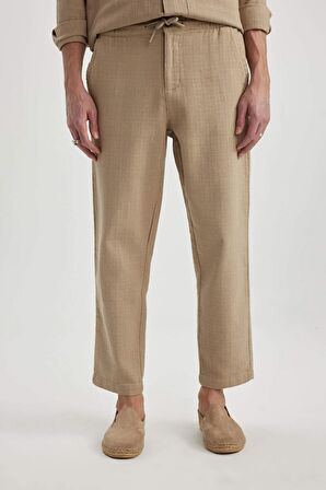 DeFacto Yazlık Jogger Pantolon Regular Fit Normal Kesim Keten Görünümlü Düz Paça Pamuklu Cepli B4138AX24SPBG773