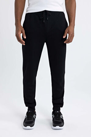 DeFactoFit Slim Fit Sporcu Jogger Eşofman Altı Dar Kesim Skuba Dalgıç Kumaş Standart Paça Beli Bağcıklı Lastikli Paça Z9112AZ24SPBK81