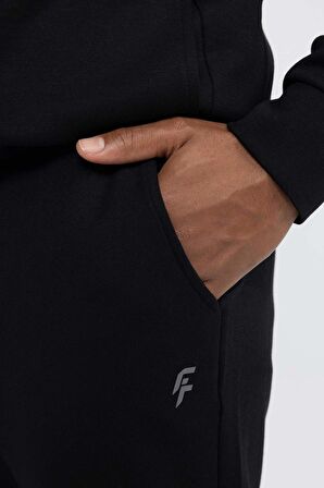 DeFactoFit Slim Fit Sporcu Jogger Eşofman Altı Dar Kesim Skuba Dalgıç Kumaş Standart Paça Beli Bağcıklı Lastikli Paça Z9112AZ24SPBK81