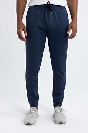 DeFactoFit Slim Fit Sporcu Jogger Eşofman Altı Dar Kesim Skuba Dalgıç Kumaş Standart Paça Beli Bağcıklı Lastikli Paça Z9112AZ24SPNV201
