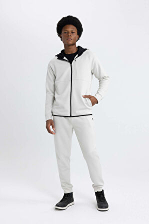 DeFactoFit Slim Fit Sporcu Jogger Eşofman Altı Dar Kesim Skuba Dalgıç Kumaş Standart Paça Beli Bağcıklı Lastikli Paça Z9112AZ24SPBG715