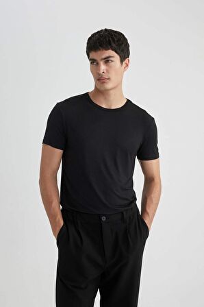 DeFacto Premium Slim Fit Bisiklet Yaka Modal Üst Z8085AZ23AUBK81