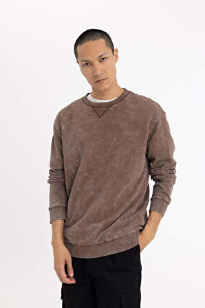 DeFacto Regular Fit Bisiklet Yaka Yıkamalı Soluk Efektli Basic Düz Sweatshirt B9221AX23WNBN105