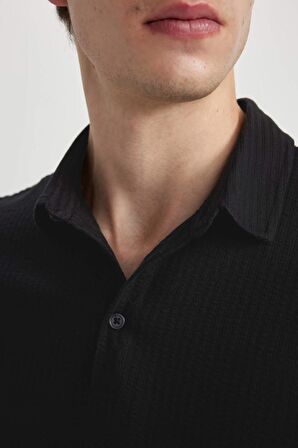 DeFacto Slim Fit Dar Kesim Polo Yaka Pamuklu Kısa Kollu Siyah Tişört X2594AZ24SMBK81