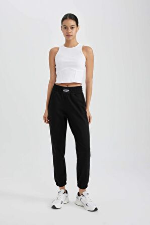 DeFactoFit Slim Fit Bisiklet Yaka Ribana Sporcu Atlet
