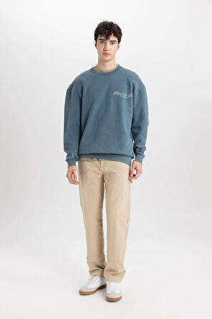 DeFacto Comfort Regular Fit Rahat Kalıp Bisiklet Yaka Sırt Baskılı Sweatshirt C1665AX24SPIN212