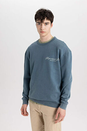 DeFacto Comfort Regular Fit Rahat Kalıp Bisiklet Yaka Sırt Baskılı Sweatshirt C1665AX24SPIN212